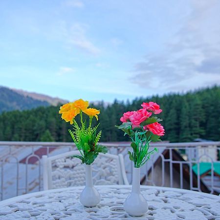 马拉里果园草坪酒店 外观 照片